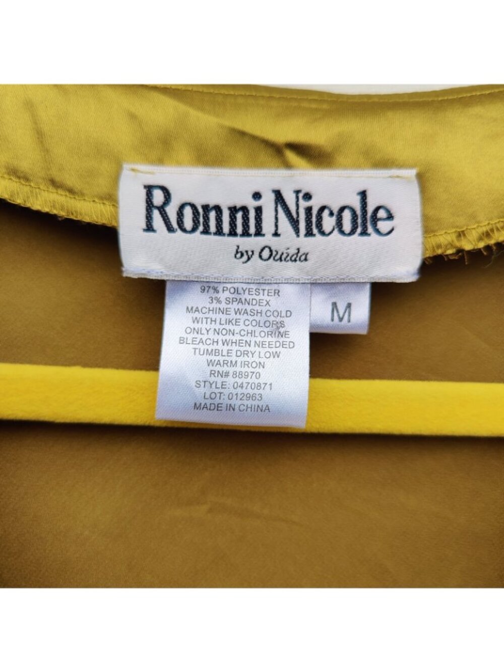 Vintage Ronni Nicole  by Ouida Women’s Silky Green Long Bell Sleeve Sz M - Picture 3 of 4